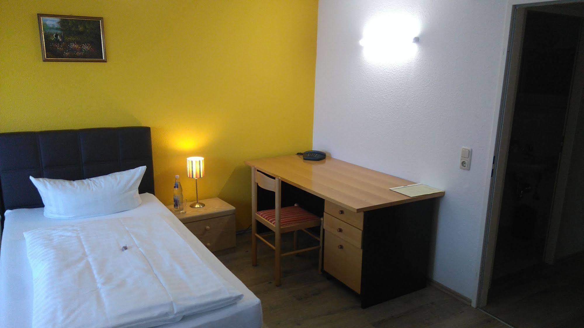 Hotel Arheilger Hof Darmstadt Eksteriør bilde
